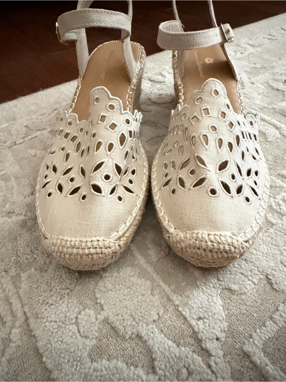 NEW Tommy Bahama Beige Cutout Espadrille Slingback Wedge